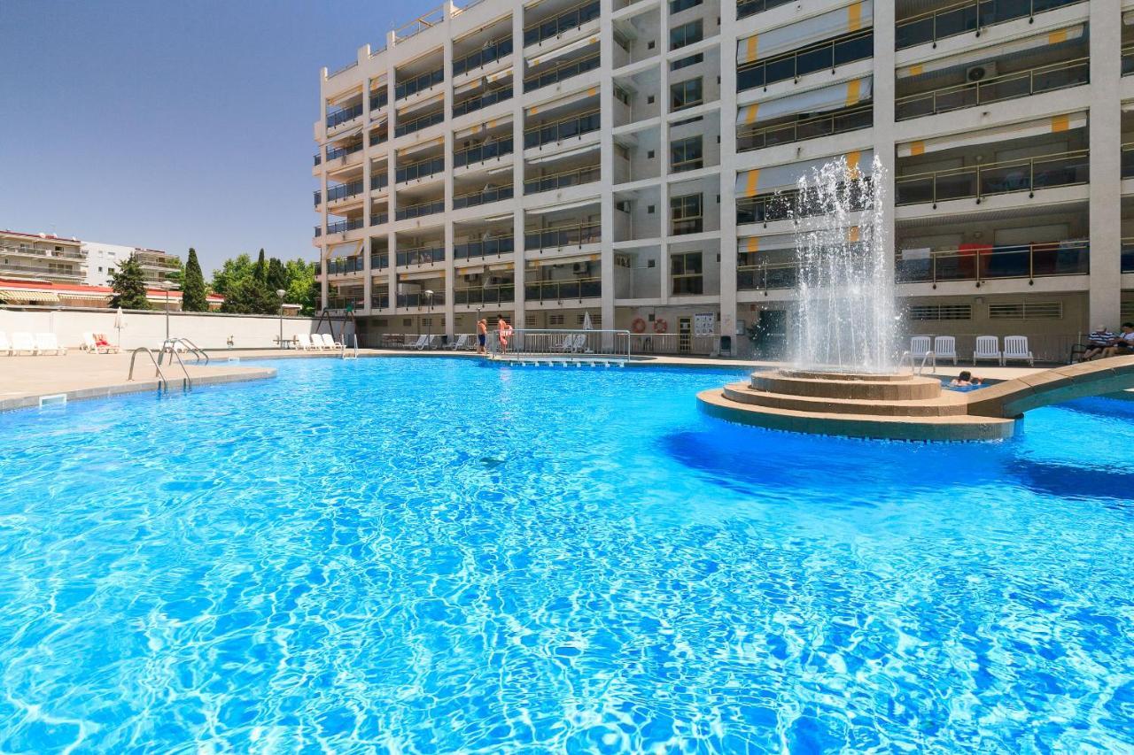 Uhc Michelangelo Apartments Salou Exterior photo