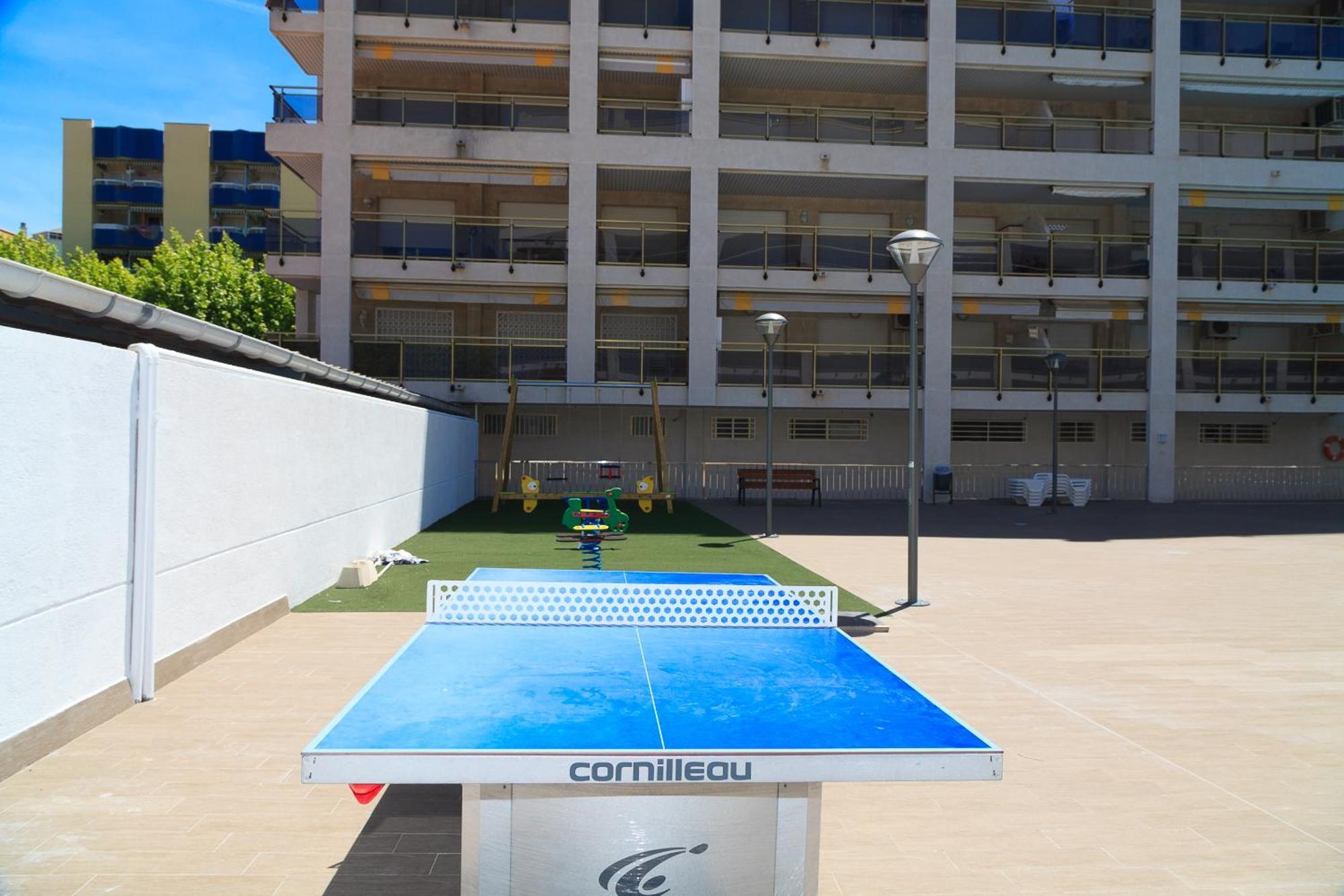 Uhc Michelangelo Apartments Salou Exterior photo