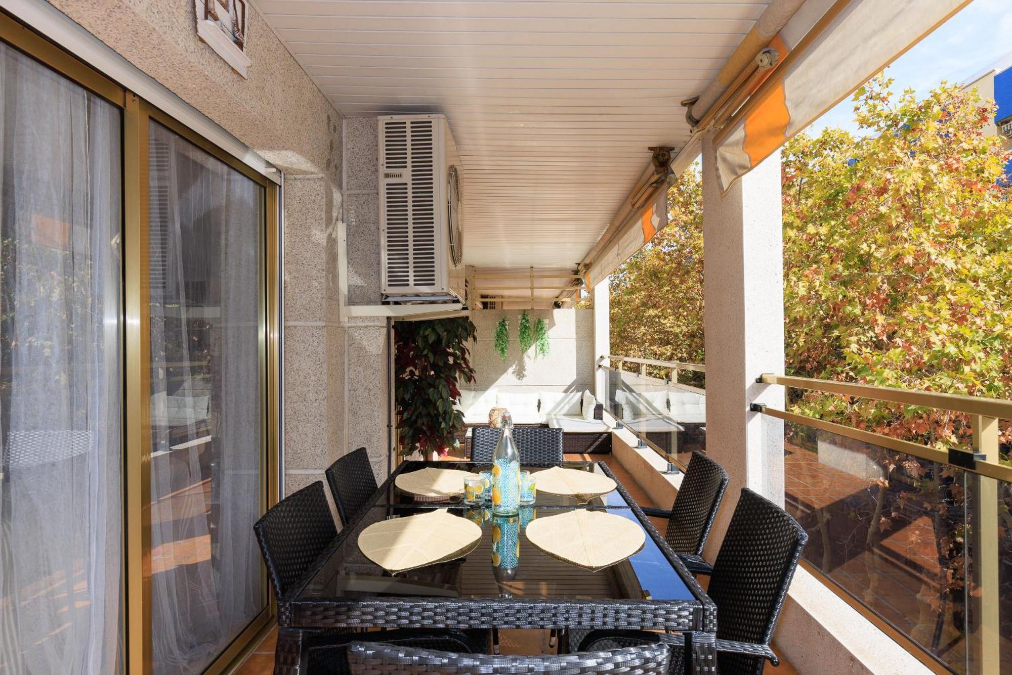Uhc Michelangelo Apartments Salou Exterior photo